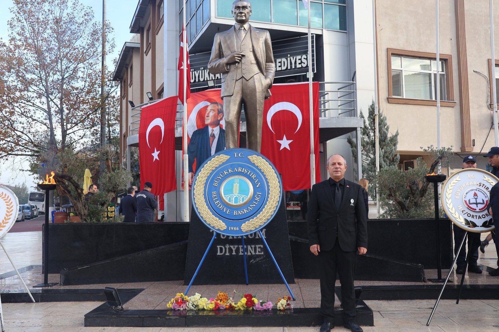 Gazi Mustafa Kemal Atatürk'ün vefatının 87. yıl dönümünde